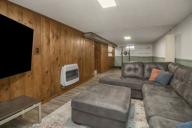 4934 Sheridan Avenue N, Minneapolis, MN 55430