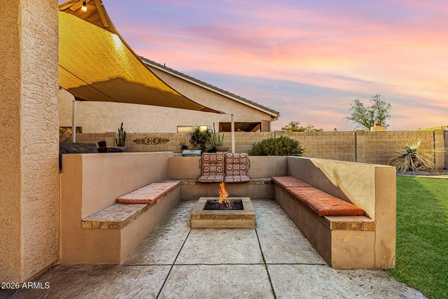 8004 W DONALD Drive, Peoria, AZ 85383