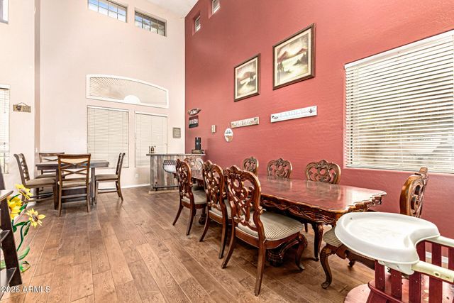 8004 W DONALD Drive, Peoria, AZ 85383