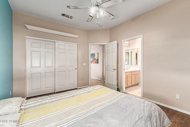 8004 W DONALD Drive, Peoria, AZ 85383