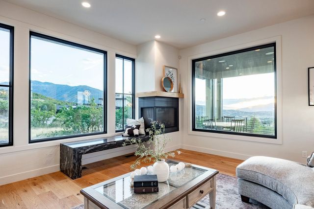 732 S NEBO CIR, Woodland Hills, UT 84653