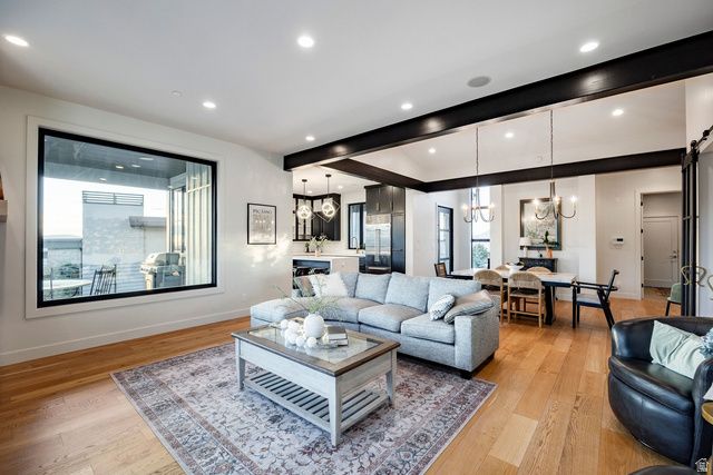 732 S NEBO CIR, Woodland Hills, UT 84653