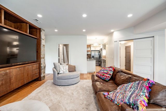 732 S NEBO CIR, Woodland Hills, UT 84653