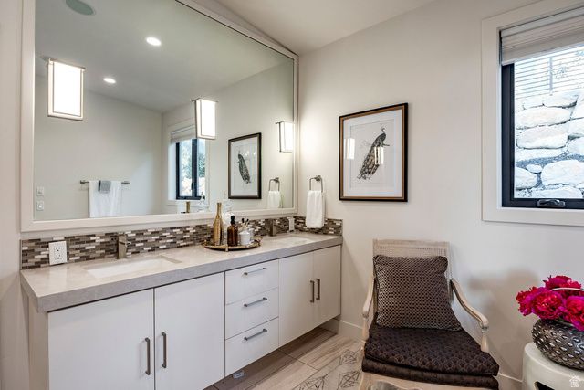 732 S NEBO CIR, Woodland Hills, UT 84653
