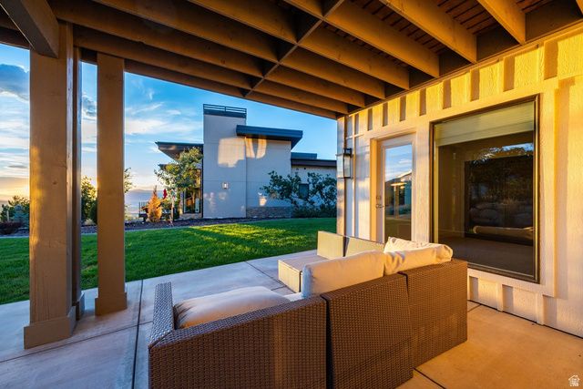 732 S NEBO CIR, Woodland Hills, UT 84653