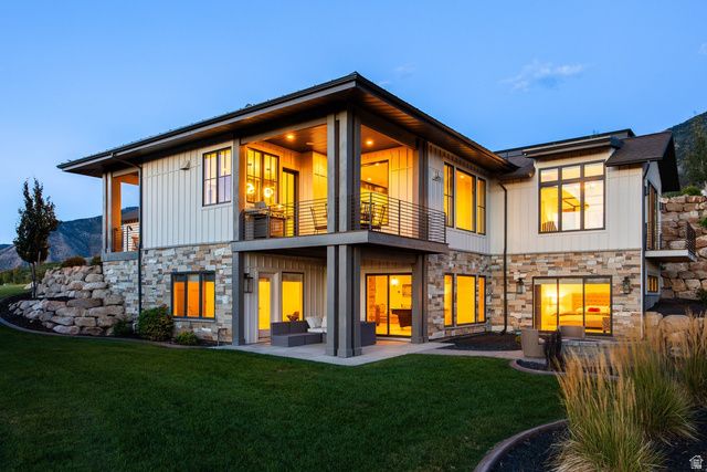 732 S NEBO CIR, Woodland Hills, UT 84653
