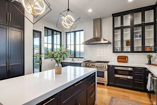 732 S NEBO CIR, Woodland Hills, UT 84653