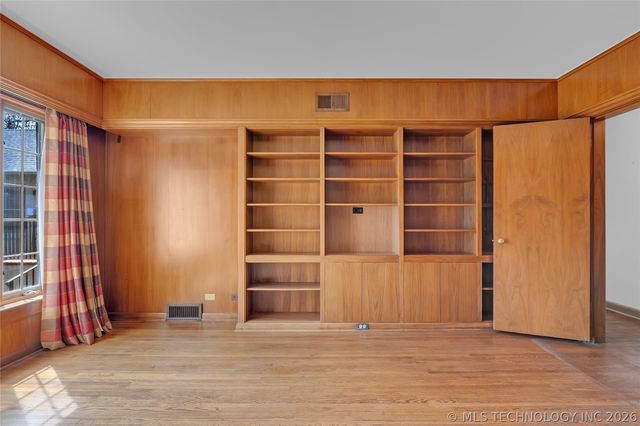 1764 E 30th Street, Tulsa, OK 74114