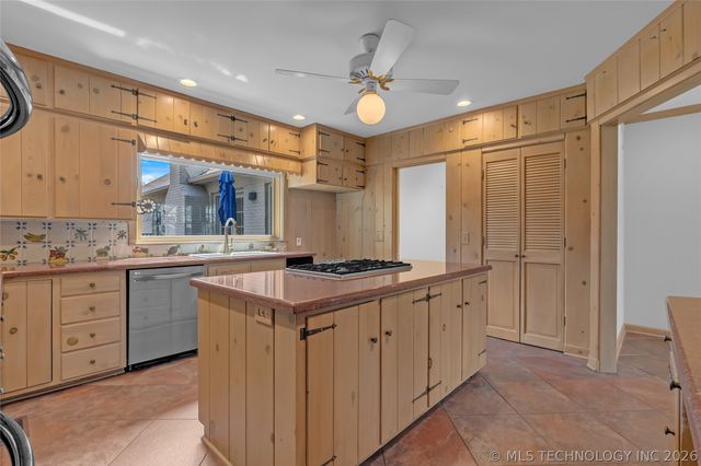 1764 E 30th Street, Tulsa, OK 74114