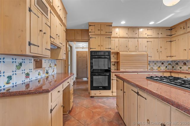 1764 E 30th Street, Tulsa, OK 74114