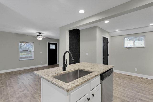 258 Wrexham Avenue, Columbus, OH 43223