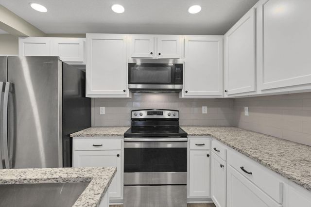 258 Wrexham Avenue, Columbus, OH 43223