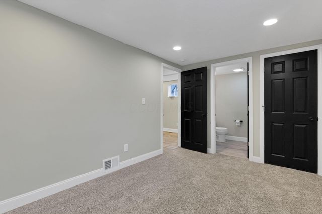 258 Wrexham Avenue, Columbus, OH 43223