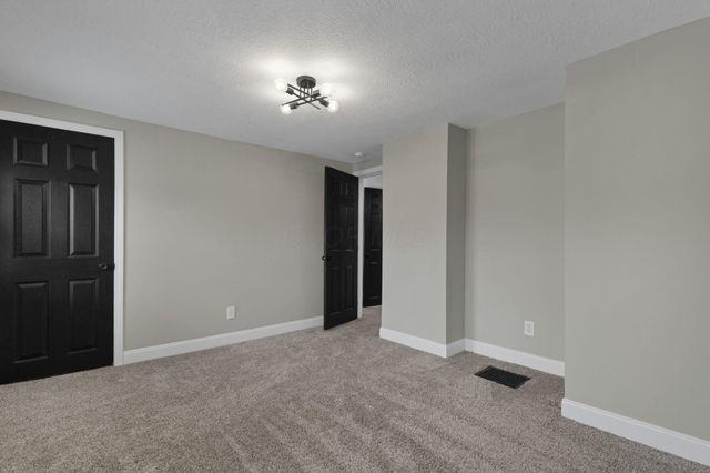 258 Wrexham Avenue, Columbus, OH 43223