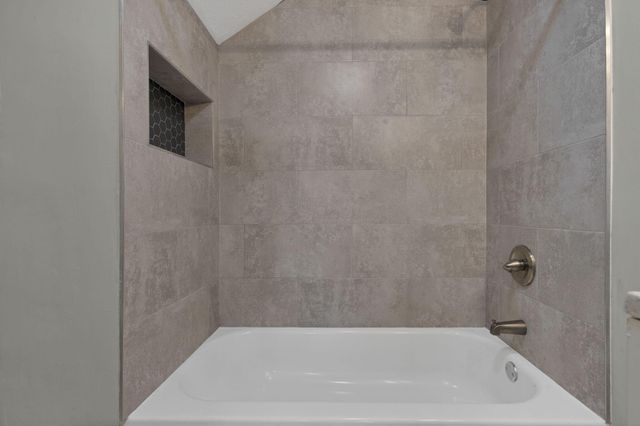 258 Wrexham Avenue, Columbus, OH 43223