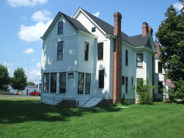 308 S Main Street, Lawrenceburg, KY 40342
