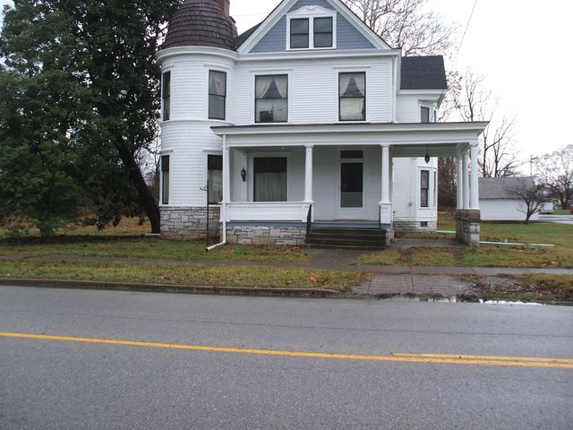 308 S Main Street, Lawrenceburg, KY 40342