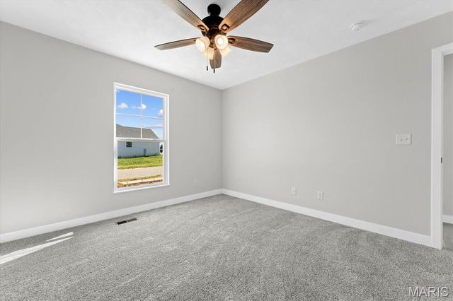 1232 Ole Town Bridge, O'fallon, IL 62269