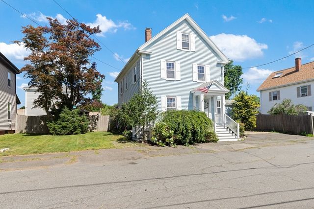 18 Hardy St, Danvers, MA 01923