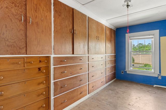 18 Hardy St, Danvers, MA 01923