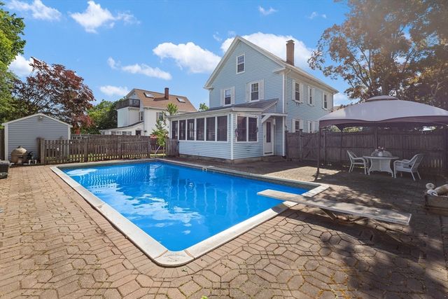 18 Hardy St, Danvers, MA 01923