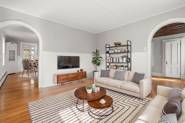 18 Hardy St, Danvers, MA 01923