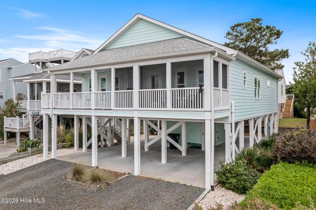 404 30th Street, Sunset Beach, NC 28468