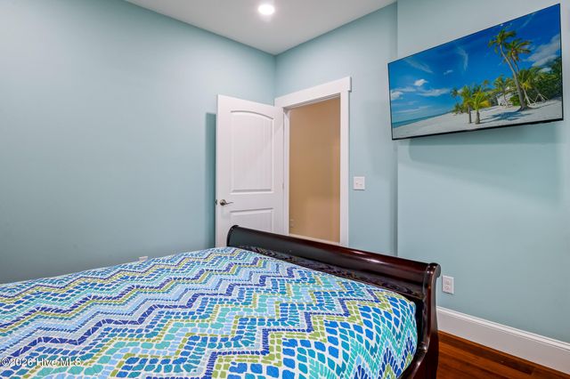 404 30th Street, Sunset Beach, NC 28468