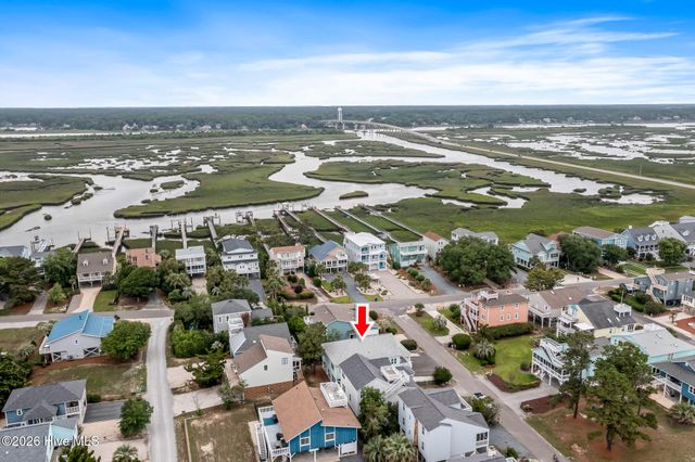 404 30th Street, Sunset Beach, NC 28468
