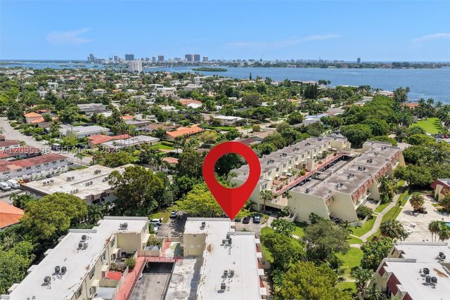 1655 NE 115th St 9B, Miami, FL 33181