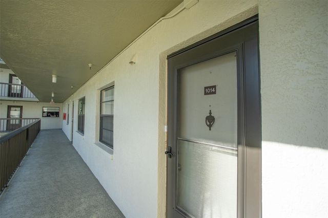 9860 62ND TERRACE N 1014, St Petersburg, FL 33708