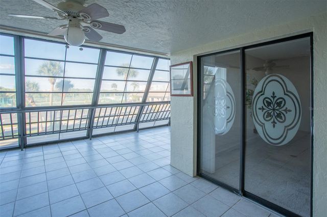 9860 62ND TERRACE N 1014, St Petersburg, FL 33708