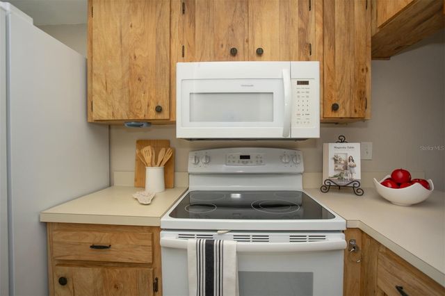 9860 62ND TERRACE N 1014, St Petersburg, FL 33708