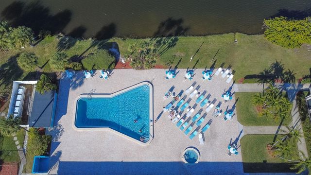 9860 62ND TERRACE N 1014, St Petersburg, FL 33708