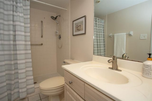 9860 62ND TERRACE N 1014, St Petersburg, FL 33708