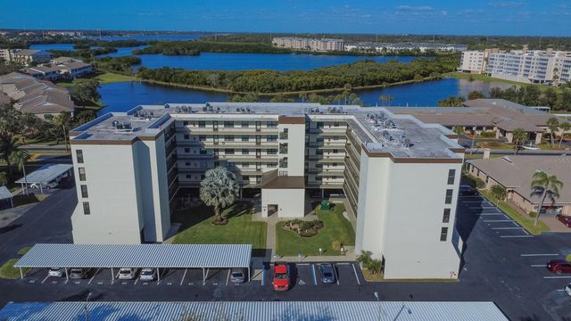 9860 62ND TERRACE N 1014, St Petersburg, FL 33708