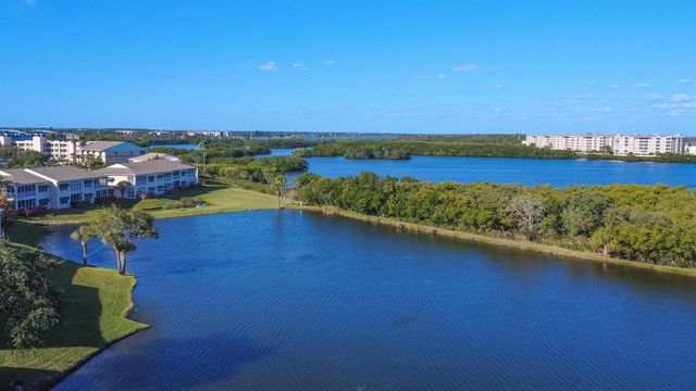 9860 62ND TERRACE N 1014, St Petersburg, FL 33708