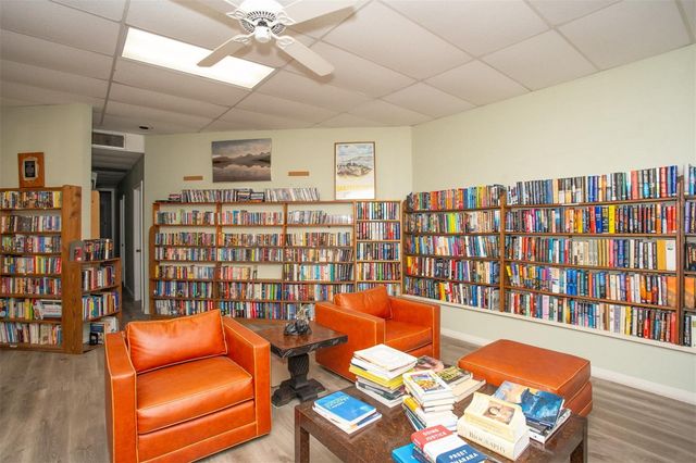 9860 62ND TERRACE N 1014, St Petersburg, FL 33708