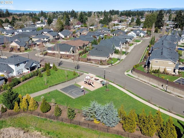 3305 Nw 104TH Cir, Vancouver, WA 98685