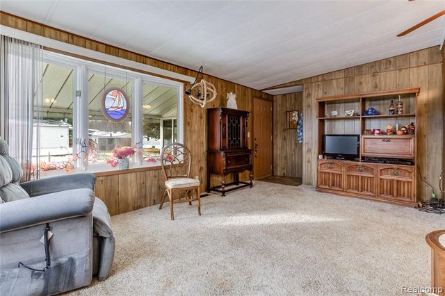 3333 Ravenswood, Marysville, MI 48040