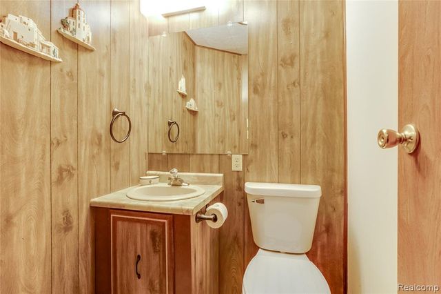 3333 Ravenswood, Marysville, MI 48040