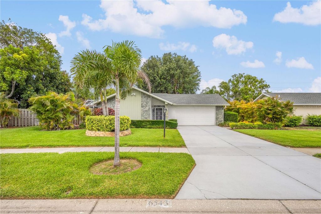 6543 WATERFORD CIRCLE, Sarasota, FL 34238