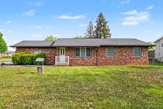4497 Sunnymead Avenue, Burton, MI 48519
