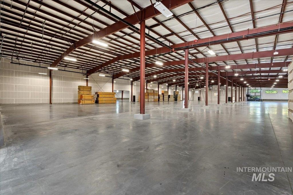 335 S Locust Grove Rd, Meridian, ID 83642 photo 29