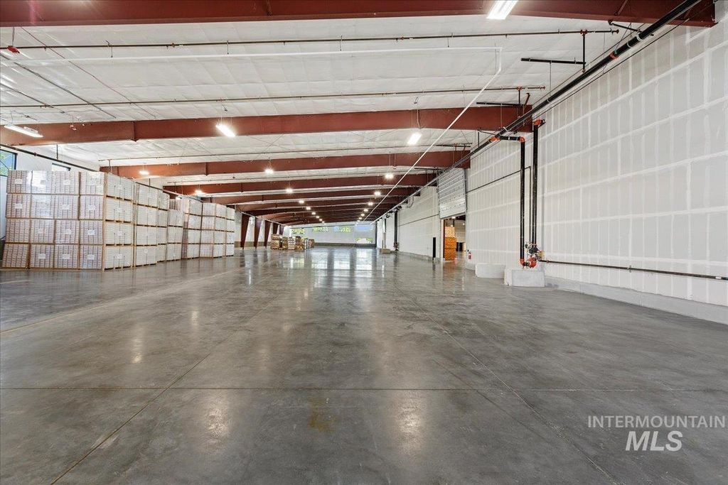 335 S Locust Grove Rd, Meridian, ID 83642 photo 31