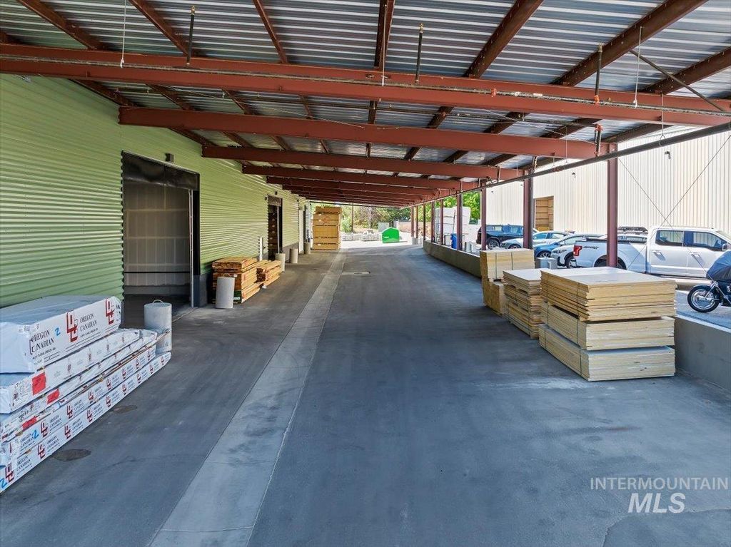 335 S Locust Grove Rd, Meridian, ID 83642 photo 43