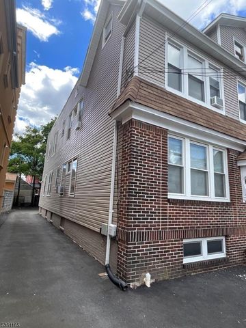 112 Paine Ave, Irvington Twp., NJ 07111