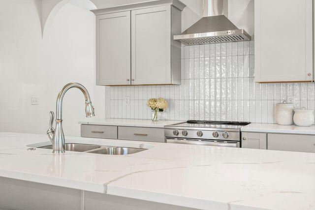 832 Clay Street, Cedar Falls, IA 50613