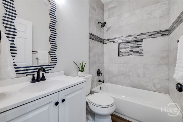 2121 Harden Street, Savannah, GA 31415