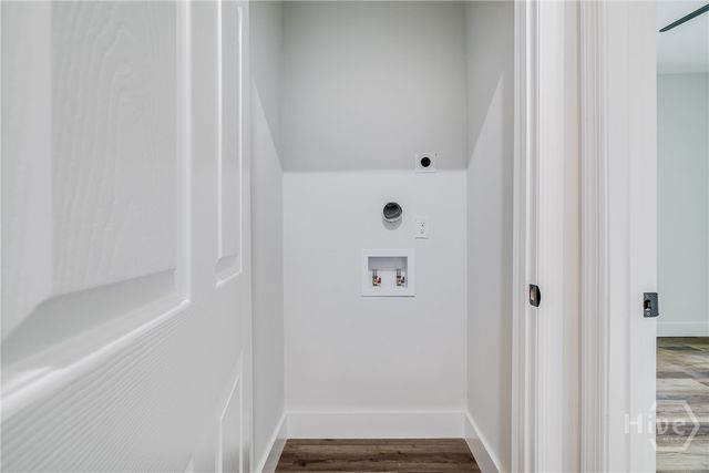 2121 Harden Street, Savannah, GA 31415